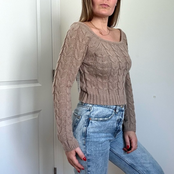 MCable Knit Boat Neck Crop Sweater Top - Picture 2 of 6